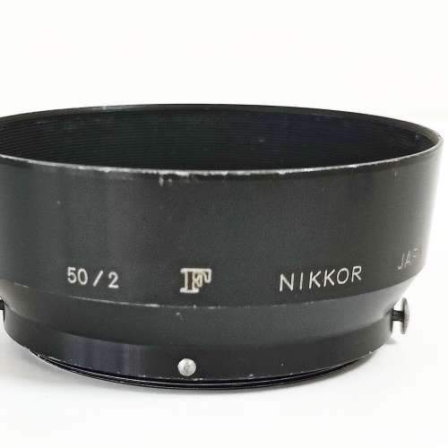 少有二手Nikkor鏡頭蓋,及有大F字(52mm)遮光罩