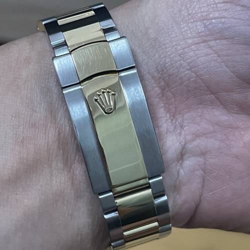 全香港最平😆 好𠃊新淨😂 ROLEX 116333 41mm大裝 溫布頓特別版 金鋼灰面綠字 9格帶 ...