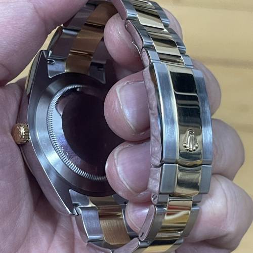 全香港最平😆 好𠃊新淨😂 ROLEX 116333 41mm大裝 溫布頓特別版 金鋼灰面綠字 9格帶 ...