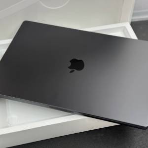 MacBook Pro 16 吋 M4 專業版，48GB 內存，1TB 固態硬碟 + 保修