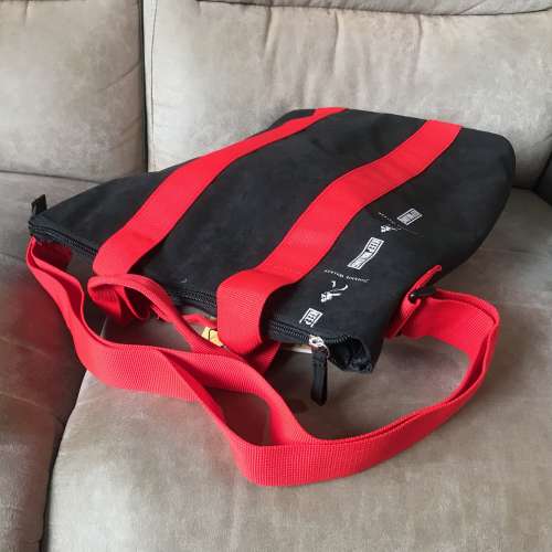 🥃 JOHNNIE WALKER Carrying Bag Tote Souvenir NEW 全新 酒袋 紀念品 個人收藏品🍷