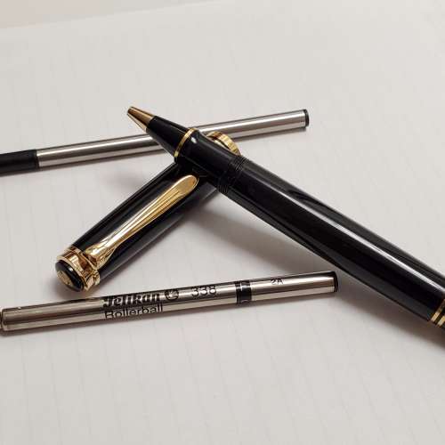 Pelikan Souveran R800 Roller Ball Pen