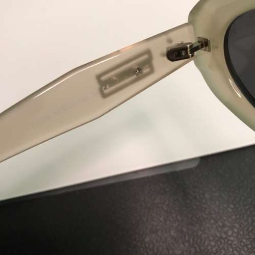🕶️ Sunglasses for Adult Oval Transparent Cream NEW 全新 太陽眼鏡 墨鏡 透米色...