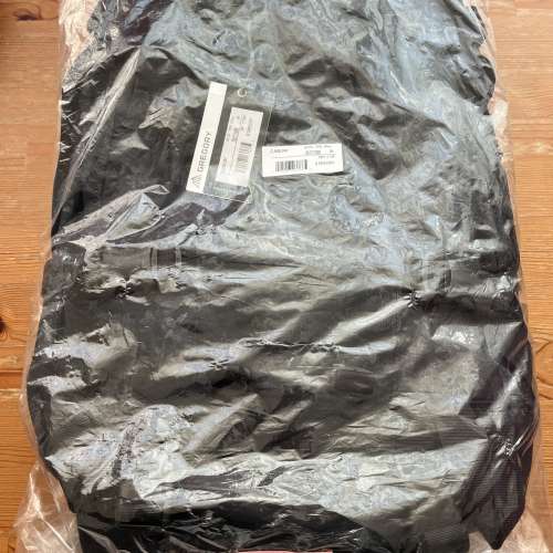 （全新）正版 Gregory 黑花背囊33L