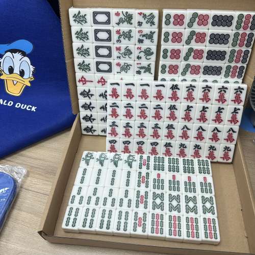 100% 全新：廣東白色唐老鴨麻雀 Donald Duck Guangdong Mahjong Set - 附唐老鴨不織...
