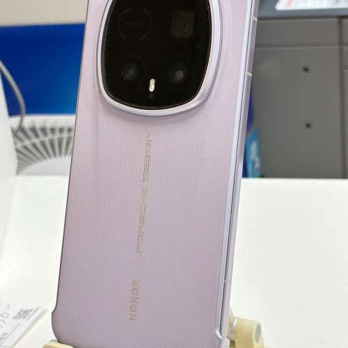 榮耀Magic 8 RSR保時捷版