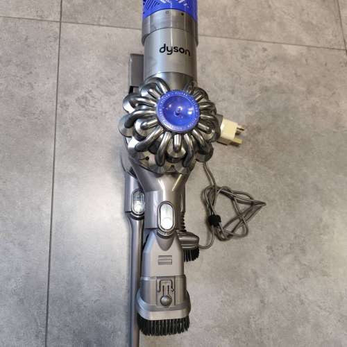 Dyson V6 無線吸塵機