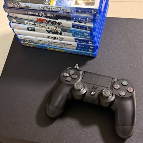 PS4 pro 1tb包原廠手掣同遊戲