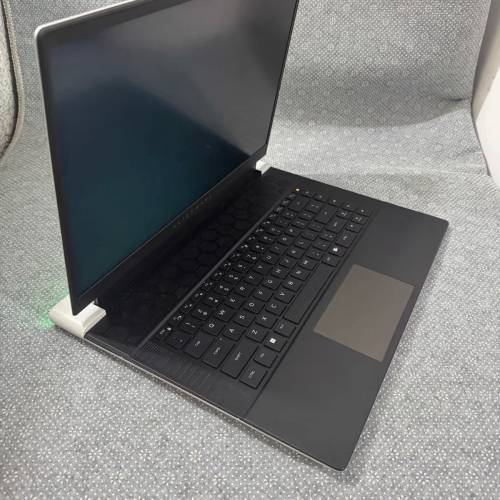 Alienware x16 r1 (64g+2tb)