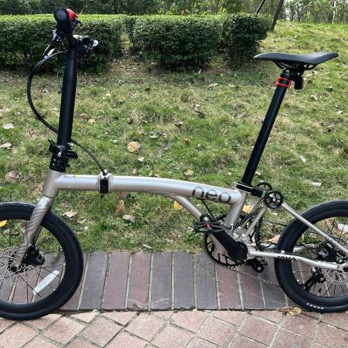 亮光鈦色 JAVA NEO 9速 桶軸碟剎 16吋 349 鋁合金折叠車 （三折叠小布 國布 ）送前...