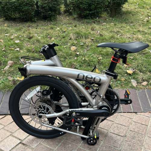 亮光鈦色 JAVA NEO 9速 桶軸碟剎 16吋 349 鋁合金折叠車 （三折叠小布 國布 ）送前...