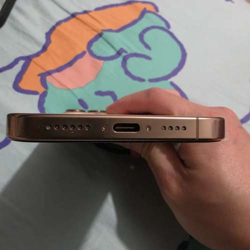 放iphone 16 pro max 256gb 金色
