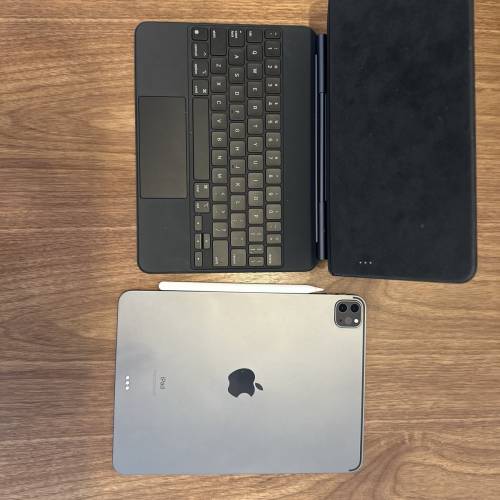 ipad pro 2020 11inch +apple pencil 2+ Smart Keyboard