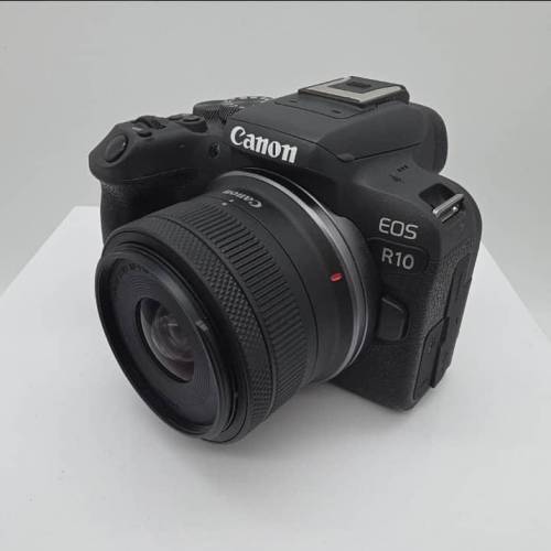 佳能 EOS R10 24.2MP 无反光镜相机，配 RF-S 18-45mm 镜头