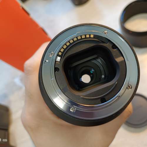 Sony E 70-350mm F4.5-6.3 G OSS (E Mount) (請留意內容)
