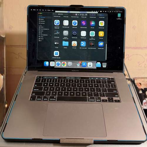 MacBook Pro 2019 16-inch