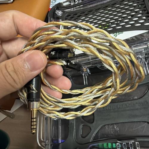 Toxic Cables Cerberus 耳機線