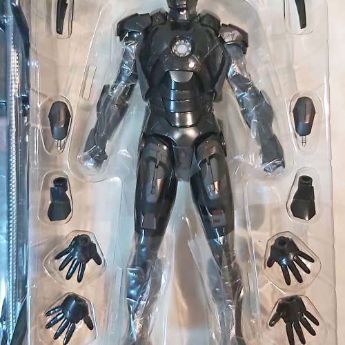 Hottoys 1:6 Action figure Ironman MK 7 潛行特別版 + Chocoolate Avergers 紀念...