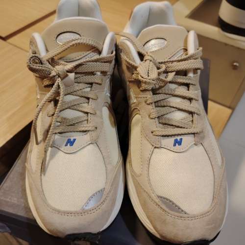 NEW BALANCE NB2002ref   (100% NEW )US11