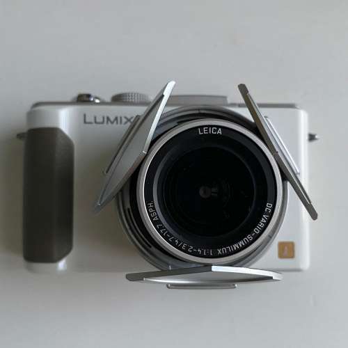 Panasonic Lumix DMC-LX7 相機 1.4大光圈 lx 7白色輕巧大眼仔