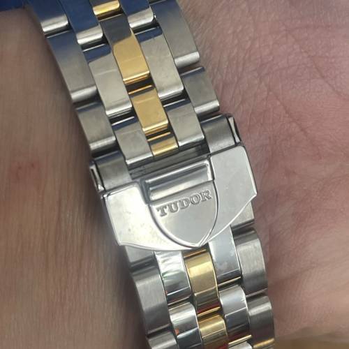 好X新淨🤣 Tudor 金鋼 駿玉 56003 全自動39 mm Date day $11888