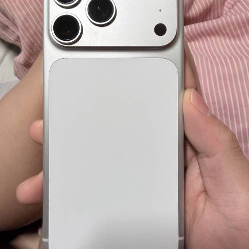 iPhone 17 pro max銀色512gb