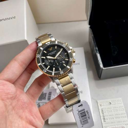 安普里奥&middot;阿玛尼