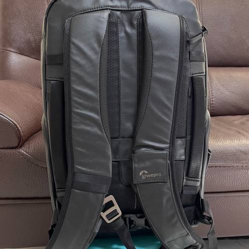 Lowepro FreeLine BP 350 AW黑色相機背包（95% New)