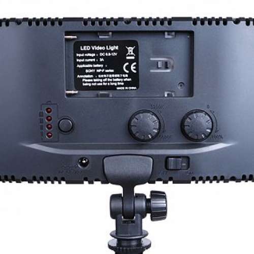 Manda Vpad150 LED Light 薄身輕巧 15W LED