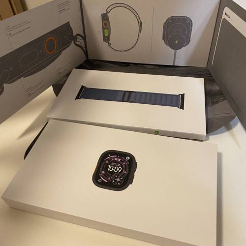 Apple Watch Ultra 3 浅蓝色，电池健康度 100%，港版，AppleCare 服务有效期至 202...