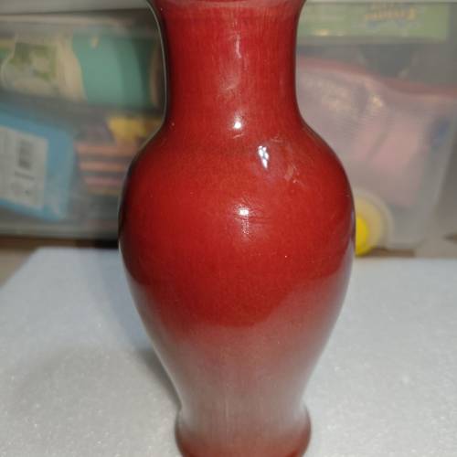 郎紅釉花瓶
