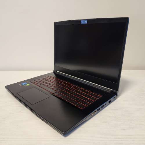 Msi 電競筆電 i5 11400h/8g ram/512 m2 ssd /GTX1650 max q/ 1920x1080p）