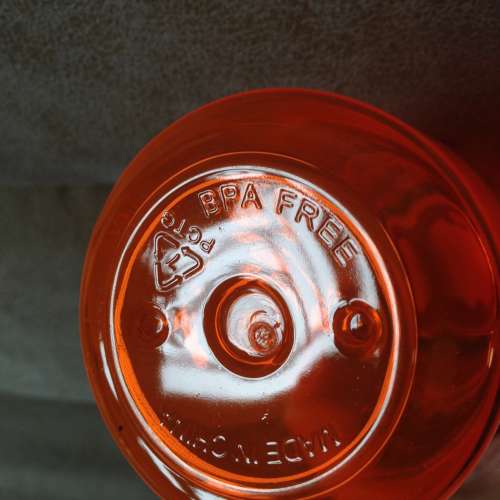 🏊 WONDERLAND Water Bottle BPA Free FDA Approved NEW 全新 水瓶 🏃