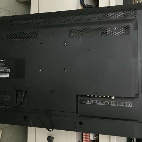 SHARP TV 32&Prime; LC-32LE160H IDTV 朋友換電視出售 (無坐架,掛牆架) HK$238.00