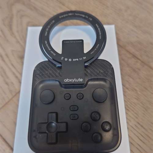 Abxylute M4 磁吸手機遊戲控制器