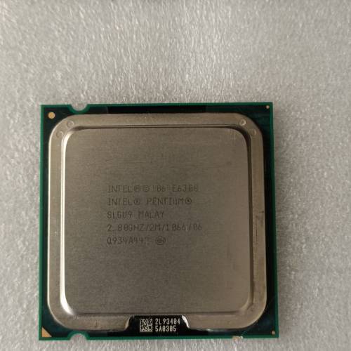 Intel E6300 2.8ghz +RAM kingston kvr1333 2g x 2條