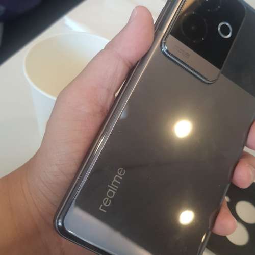 今日你藍田廣田交收$1300 合適完美主義者 （國行可用Google）真我 GT6， 16+512GB...
