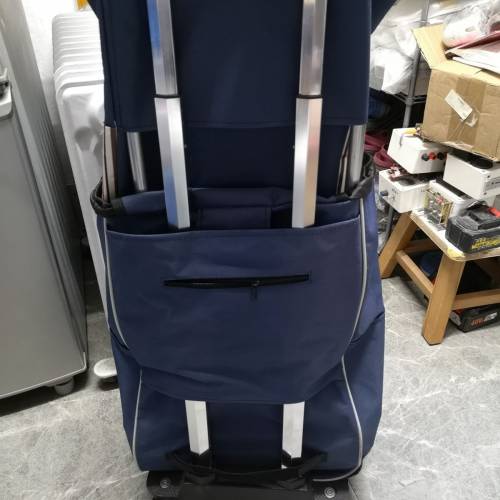 藍色大容量購物車（買餸車），換了全新袋，兩側及後面都各有一個袋