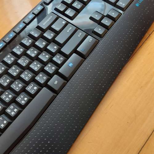 Logitech K345 wireless keyboard & mouse