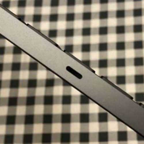 市場罕有 Apple Magic Keyboard 2 with Numeric 鍵盤 碳黑色 行貨 99%新 非常少用和...