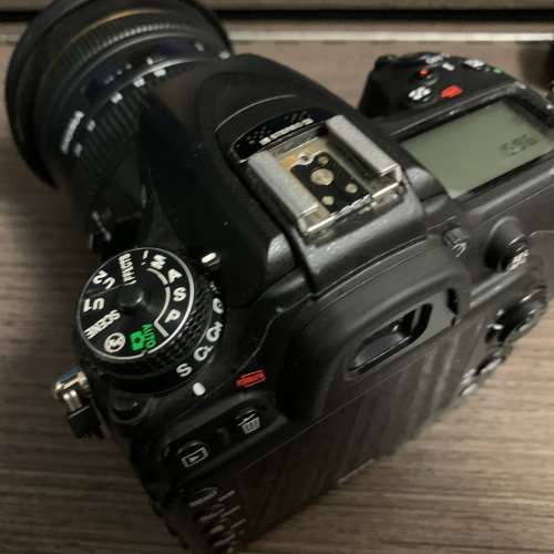 Nikon D7100 有盒 連Sigma 10mm-20mm/F3.5 超廣角變焦鏡頭 及18-55mm kit