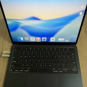 MACBOOK AIR M2 13.6寸 8G RAM 256HD
