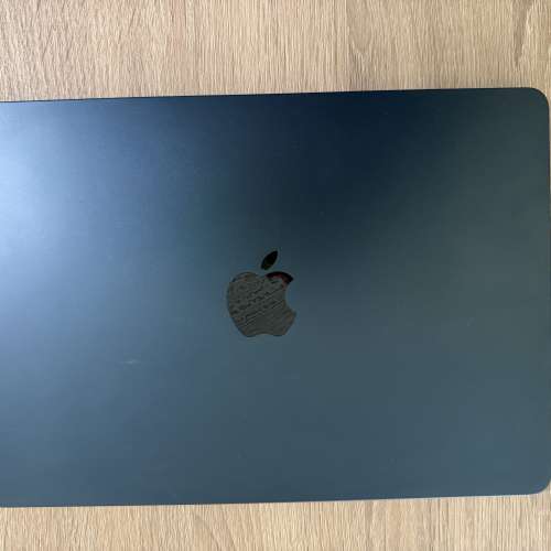 MACBOOK AIR M2 13.6寸 8G RAM 256HD
