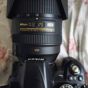 Nikon D3100 + 18-300 F3.5-5.6