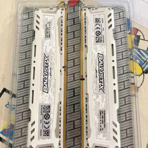 Crucial Ballistix Gaming 16GB Kit DDR4-3200