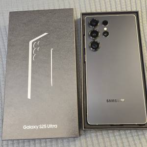 Samsung  S26ultra 16+1TB 黑色行機，全套齊有盒，九成九新，冇花近完美。