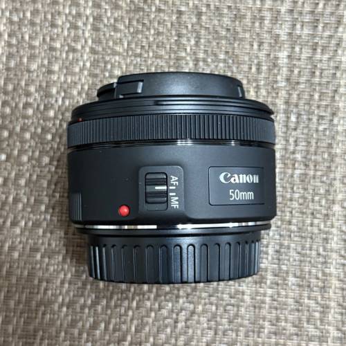 Canon 5D2 + 50mm / 1.8f