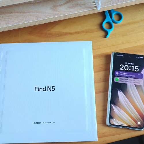 OPPO find n5 白色，行貨，16+512gb