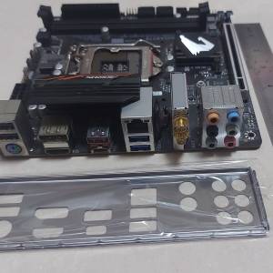 Gigabyte B360N AORUS Gaming WIFI Mini-ITX 主機板 with I/O Shield Only (圖中物品)