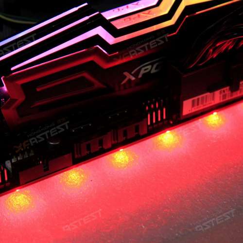 Gigabyte B360N AORUS Gaming WIFI Mini-ITX 主機板 with I/O Shield Only (圖中物品)